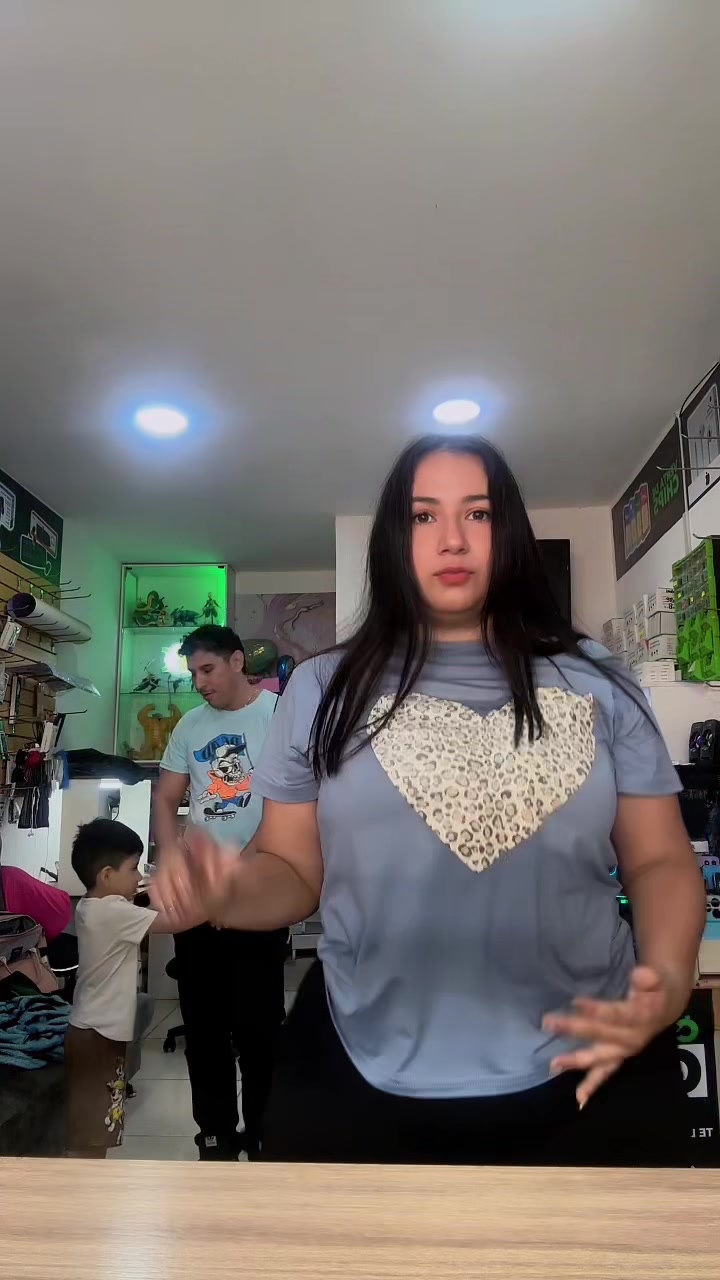 @Angela🌸 ✨