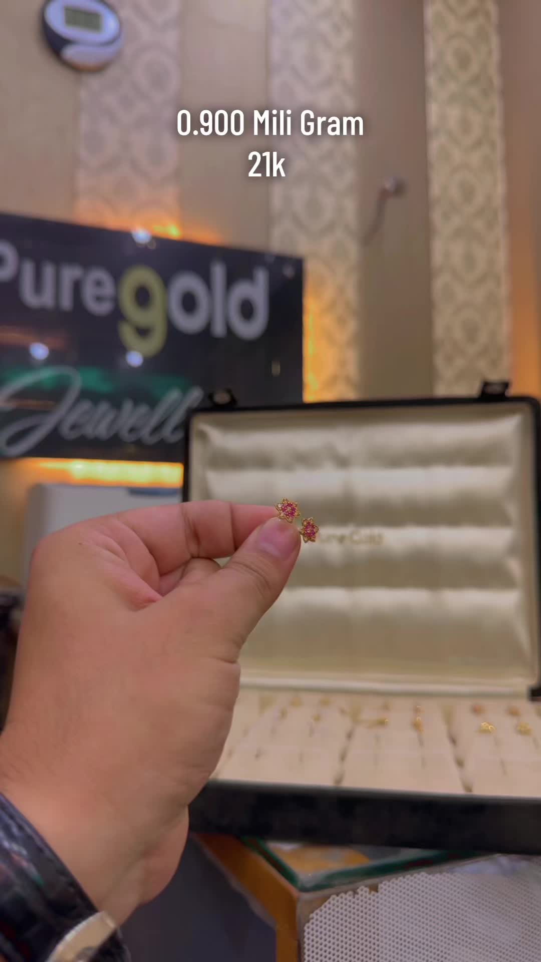 @PURE GOLD JEWELLER