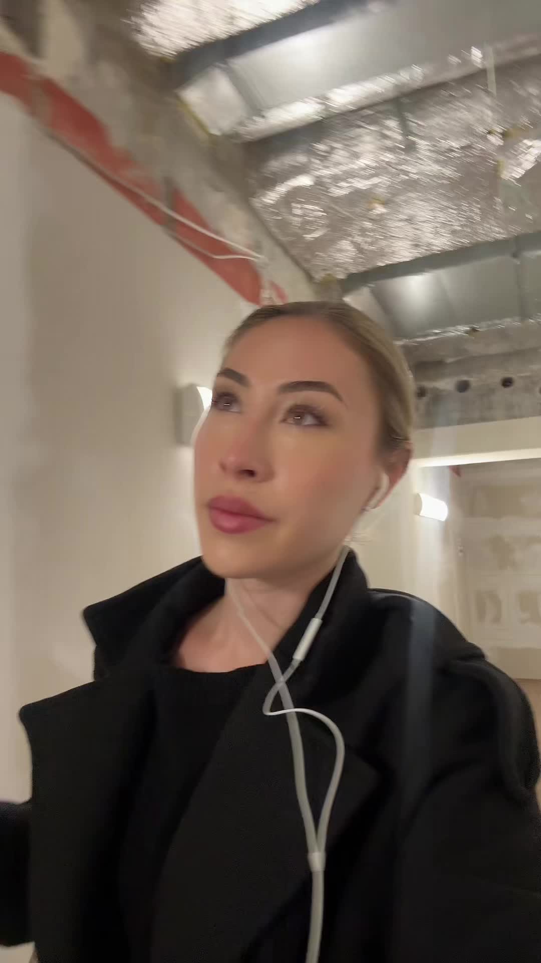 @Louisanayomi