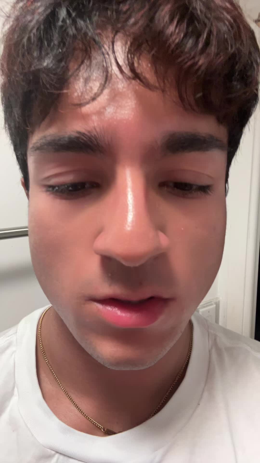 @p33p00xD