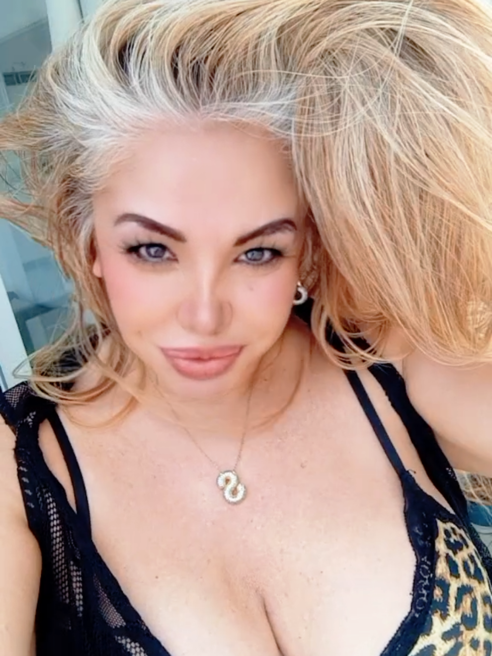 @Susana Sugastti