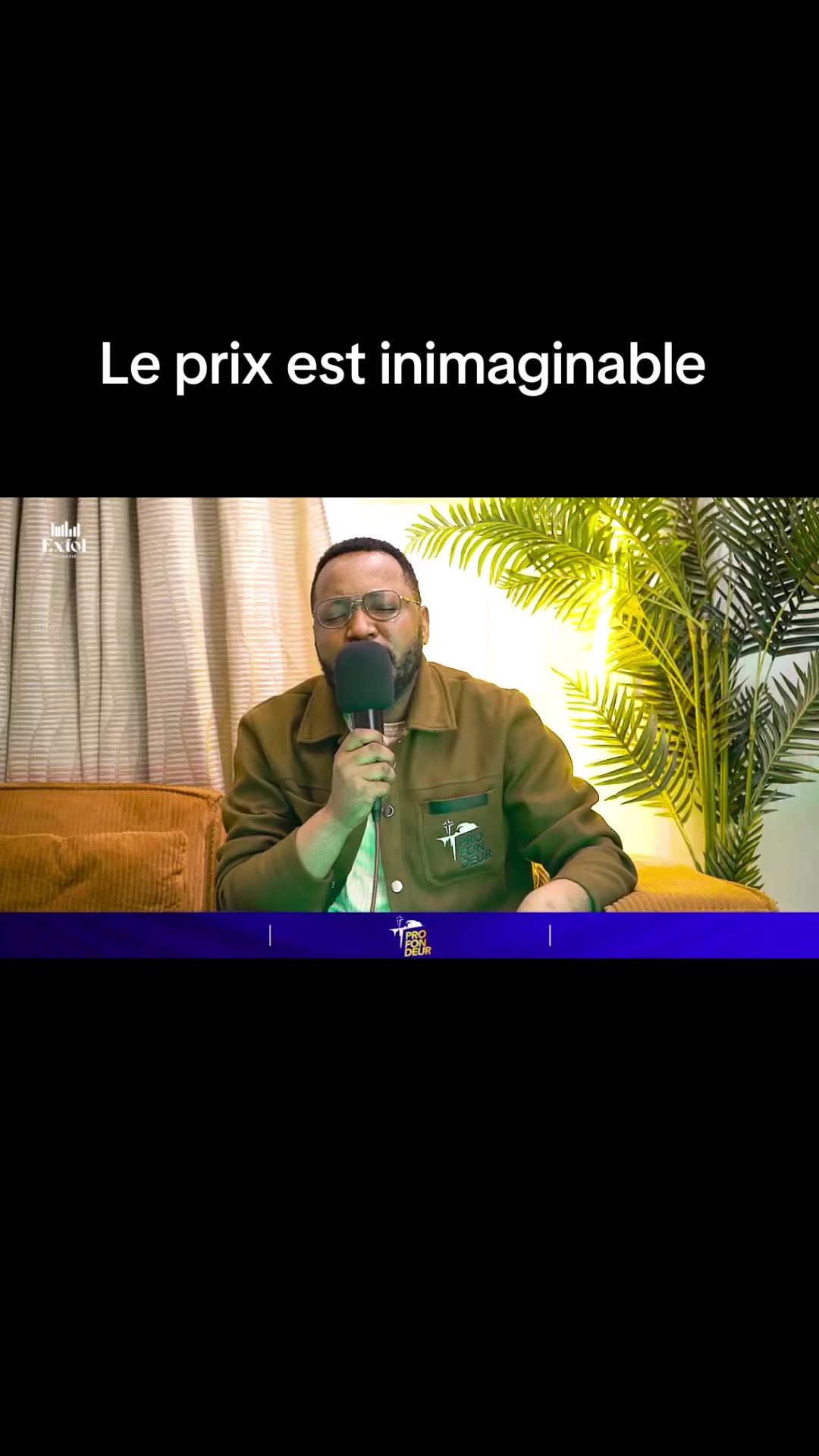 @R&eacute;v&eacute;rend Francis Ngawala