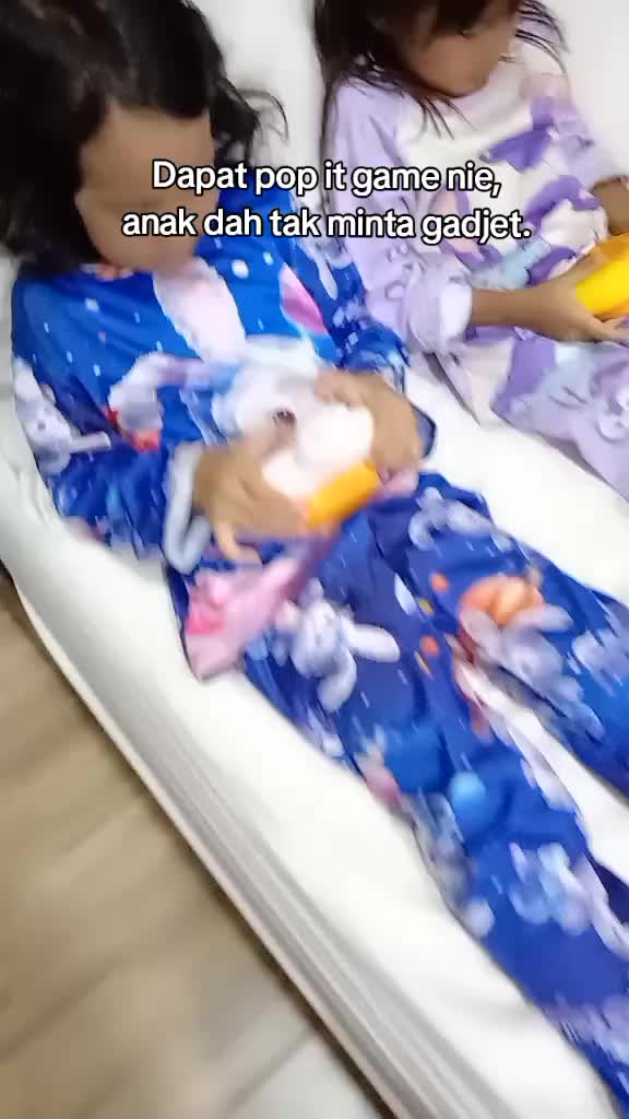 @Farah_Rahim88