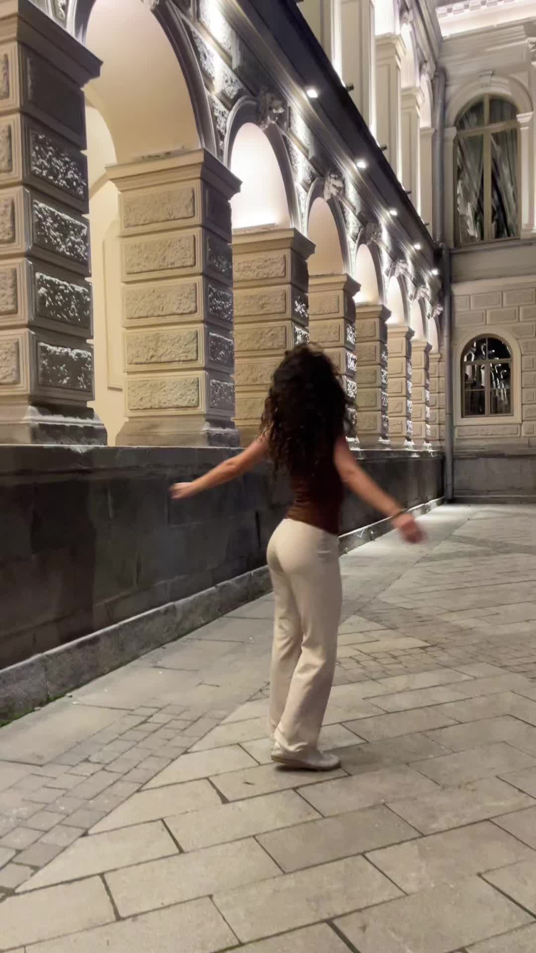 @CurlyQueen