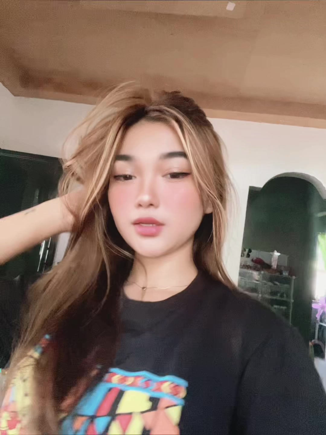 @thisishyacinth