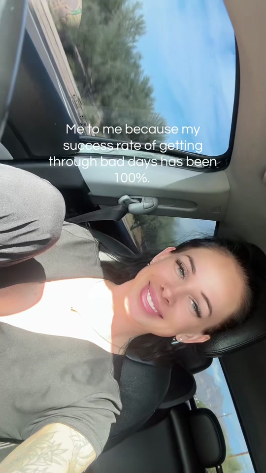 @✨🦋Jenni🦋✨