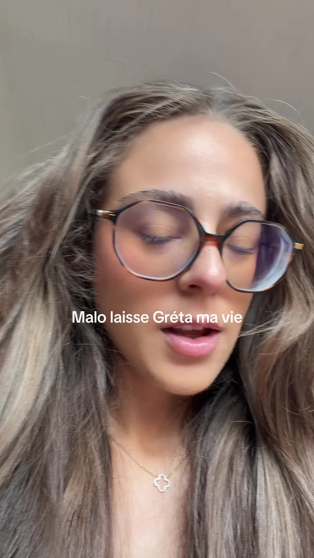 @Mélyna 🍒