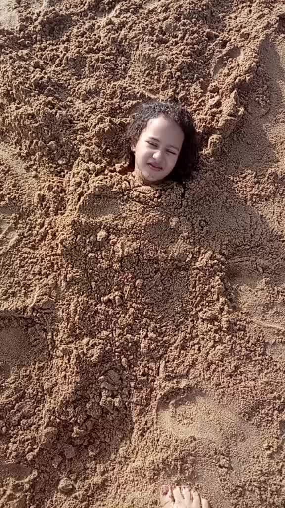 @Mama Maysae