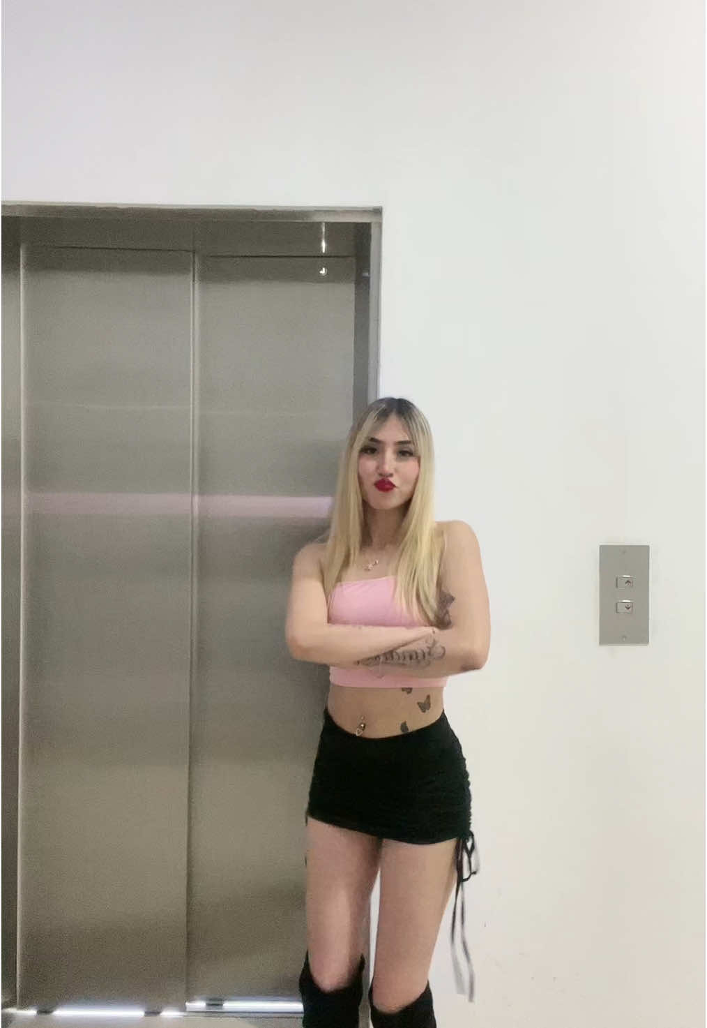 @Sarahiiii$
