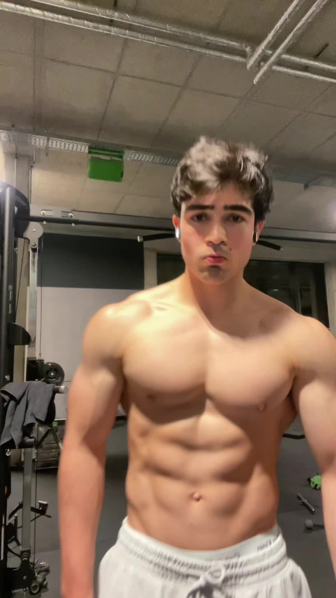 @Corzofit