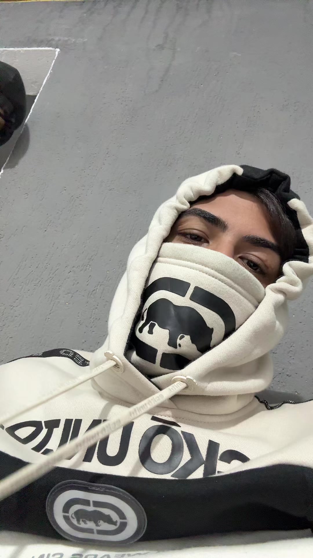 @Ws 👑