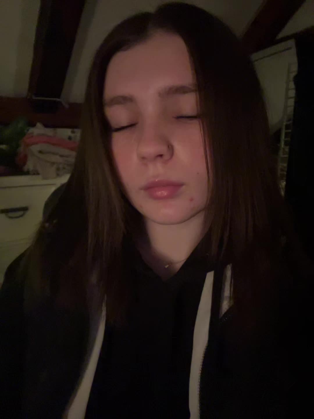 @lyv🌷