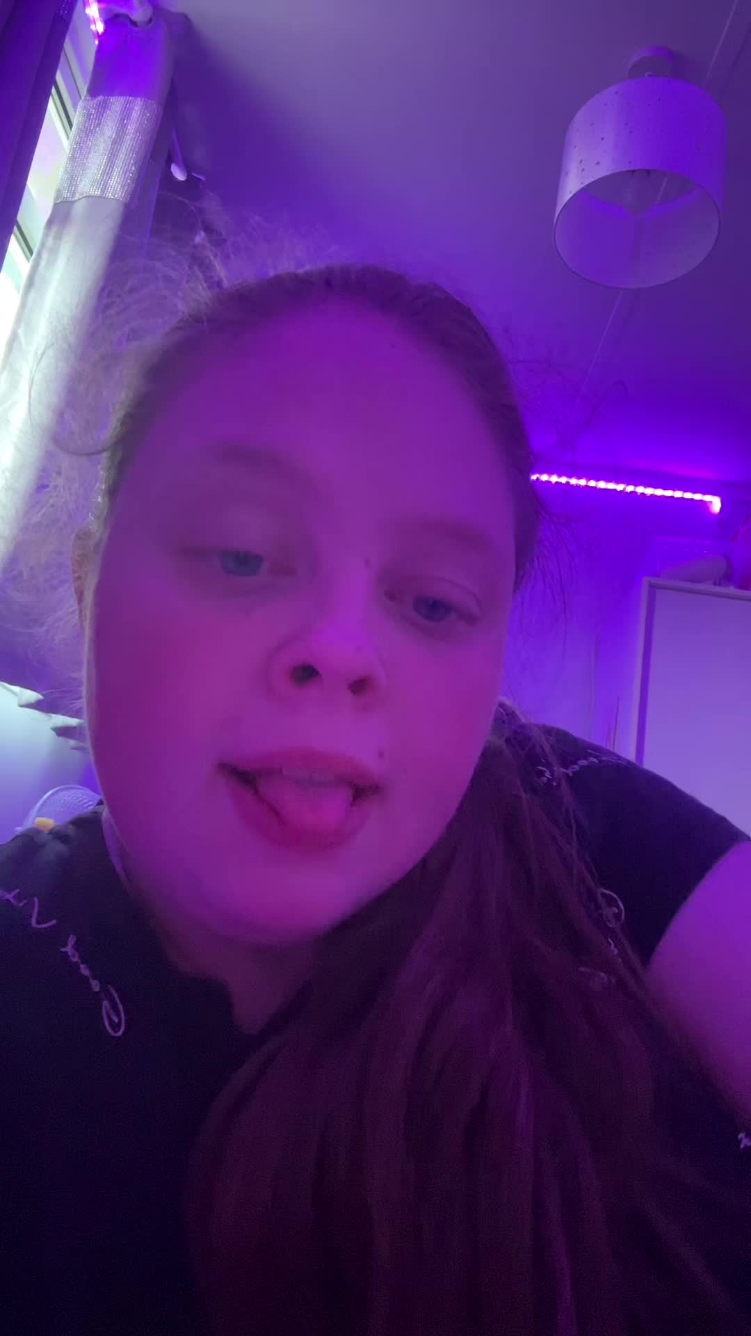 @Tia