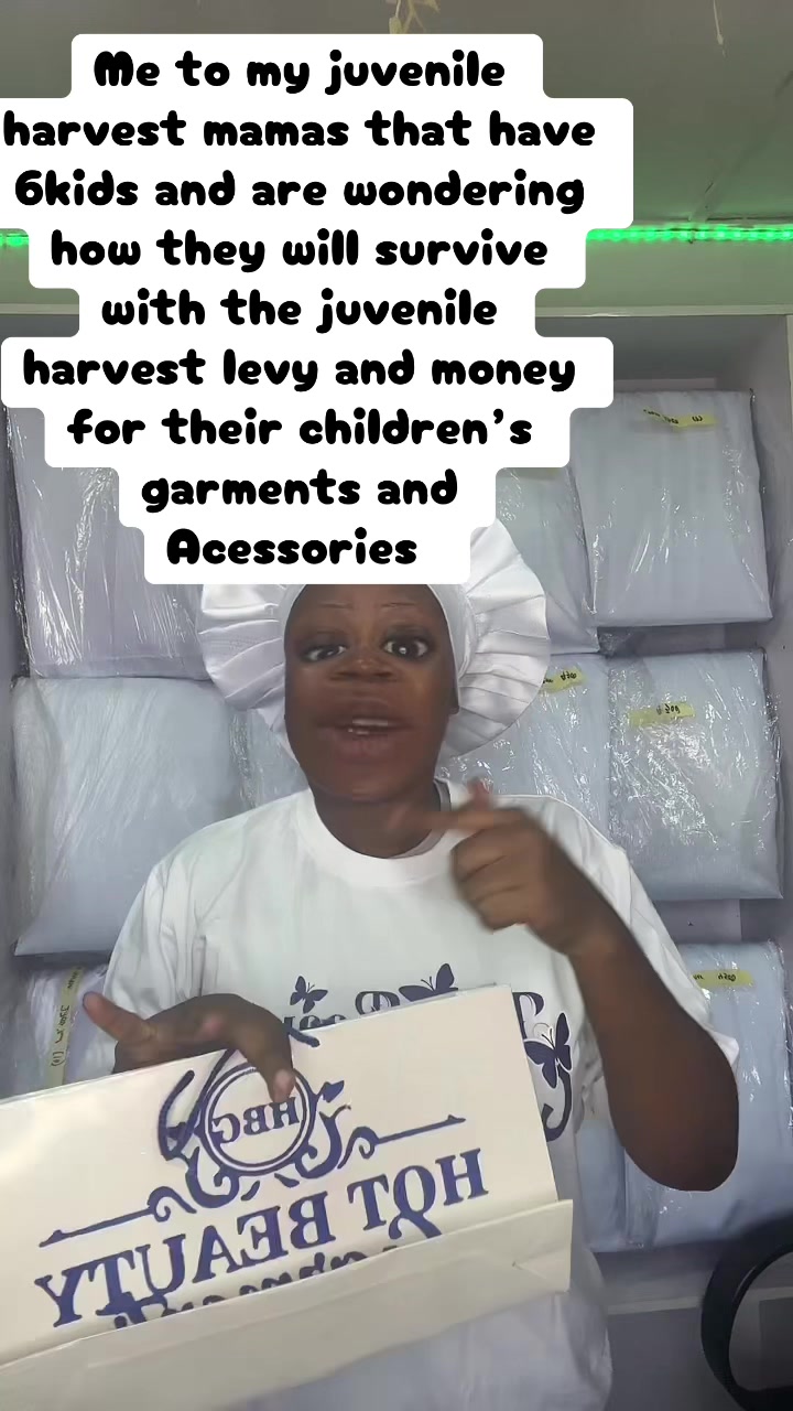 @GARMENT VENDOR IN AYOBO
