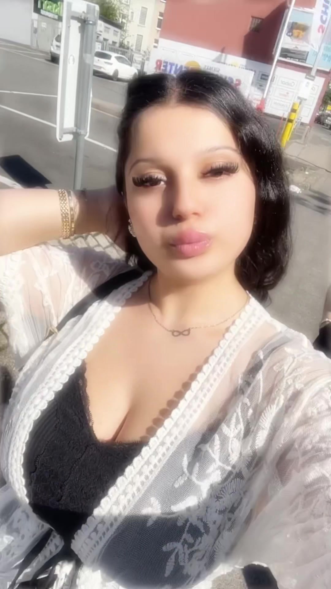 @Sucarina