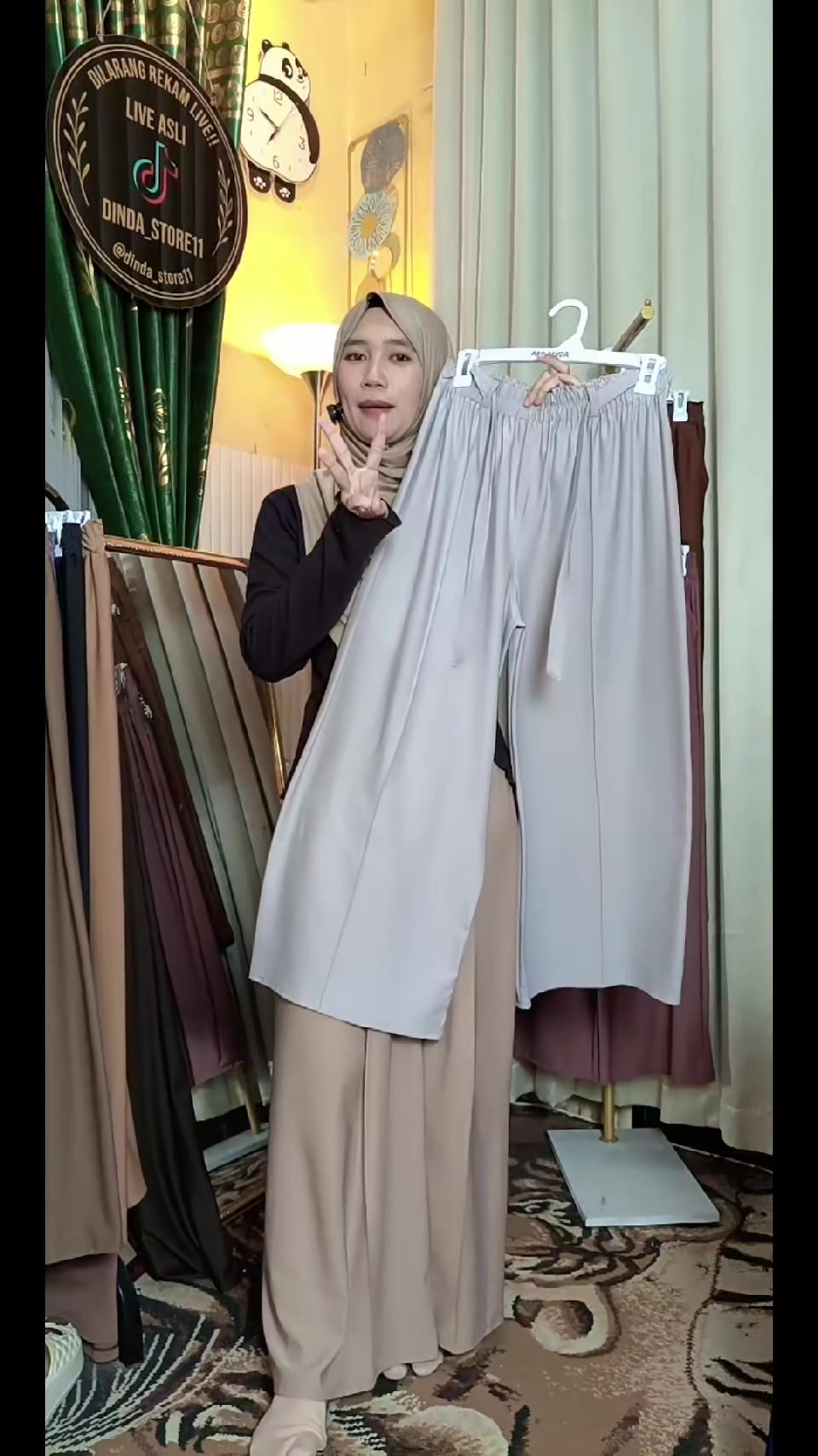 @Dinda_Store11