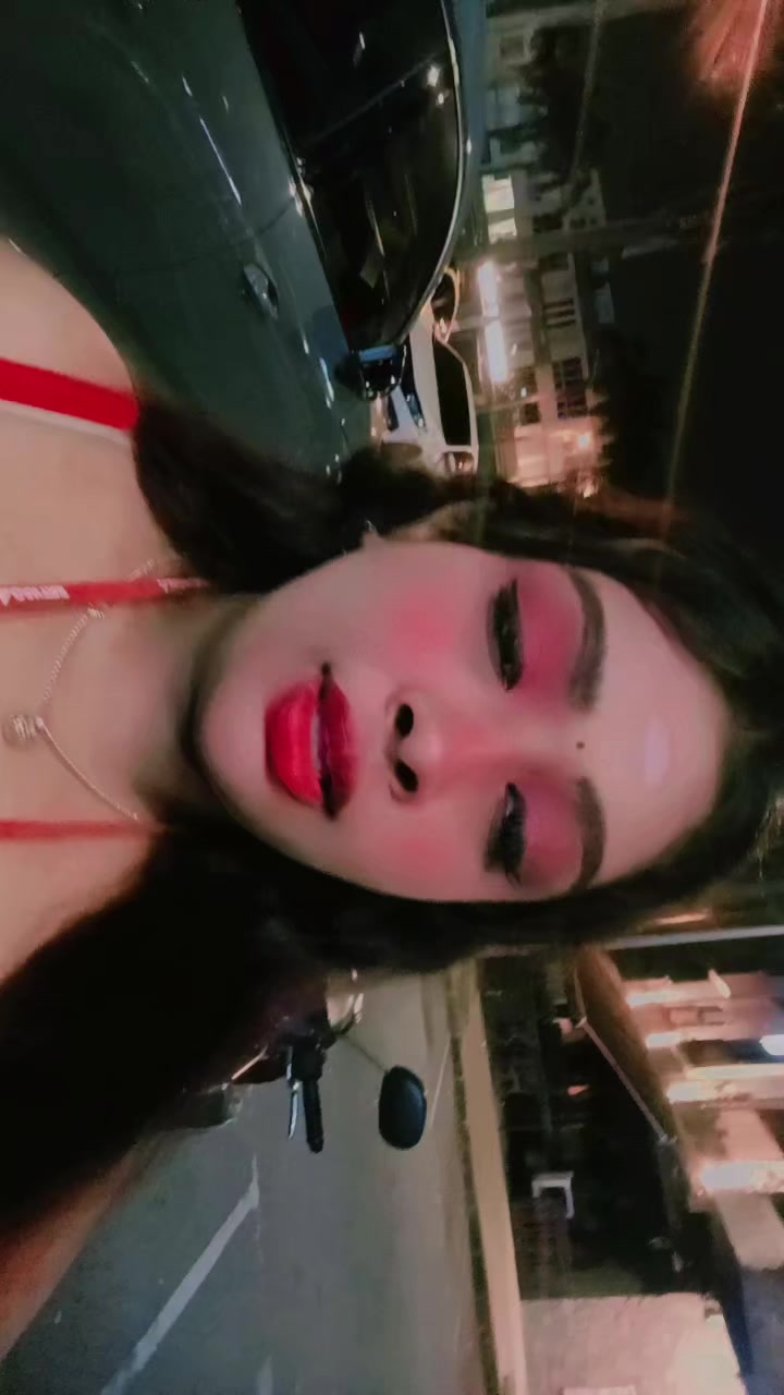 @B U T T E R F L Y× 🪽