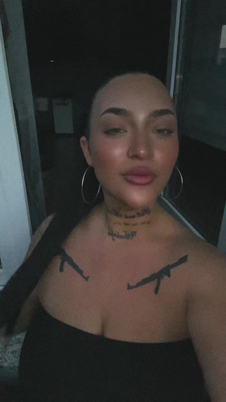 @ILoveMyFiancee👩🏻&zwj;❤️&zwj;👩🏻