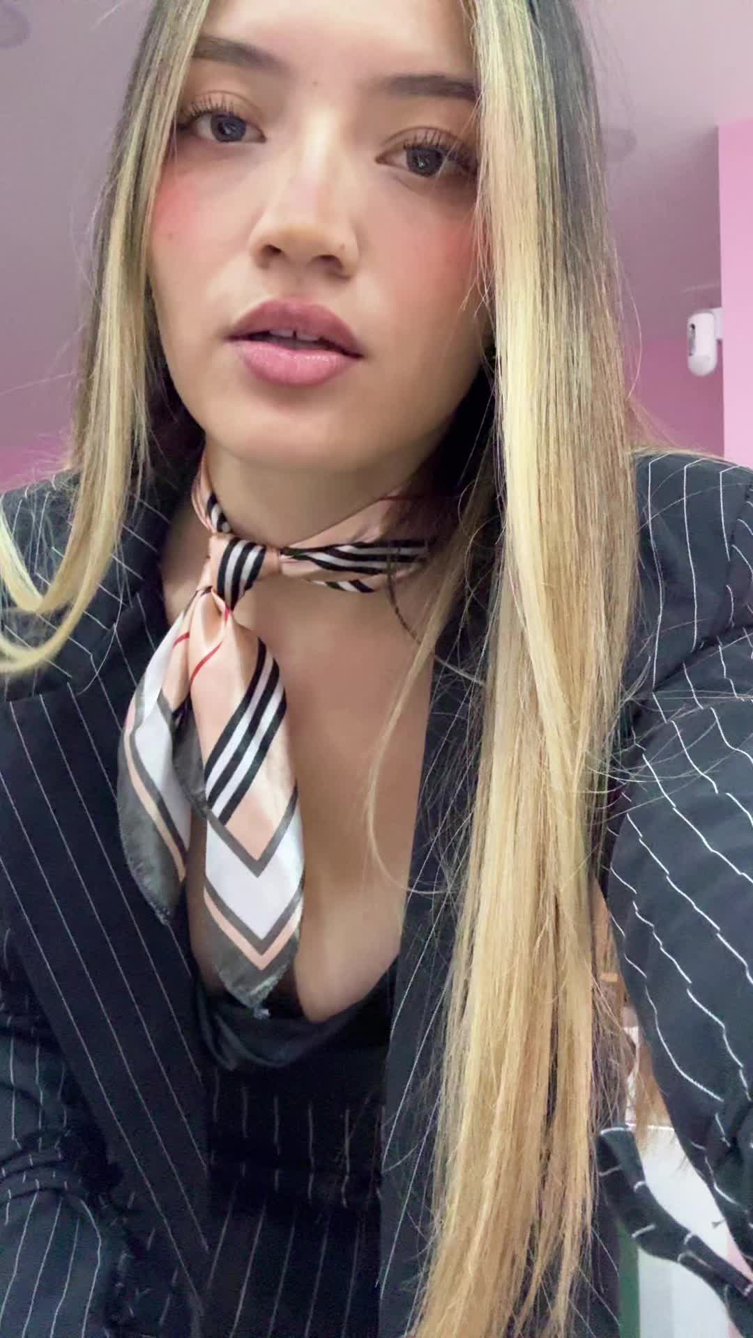 @Gio