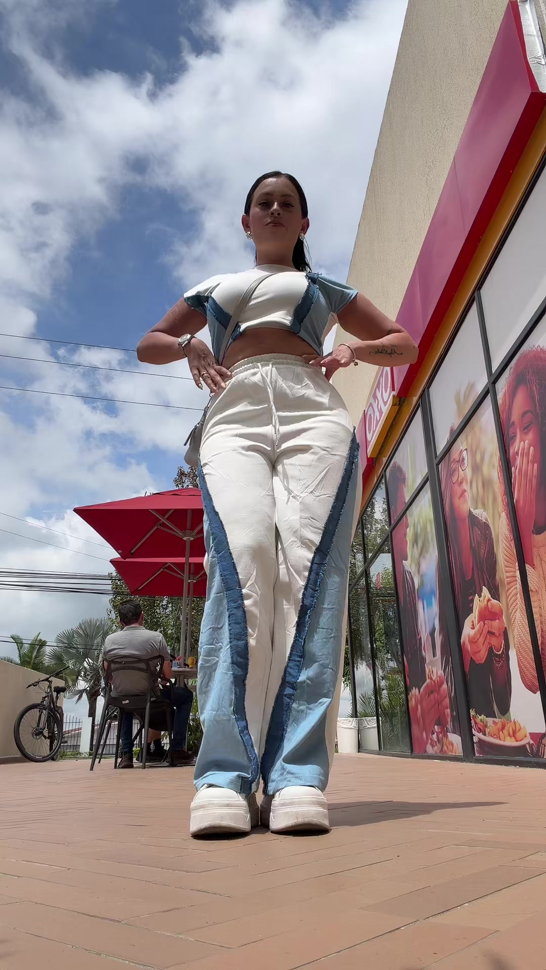 @Laurita la rica 🔥