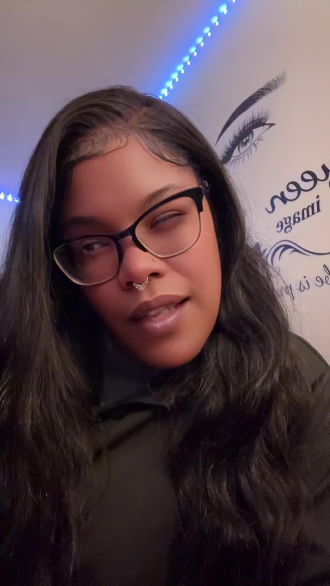@Ebbz5