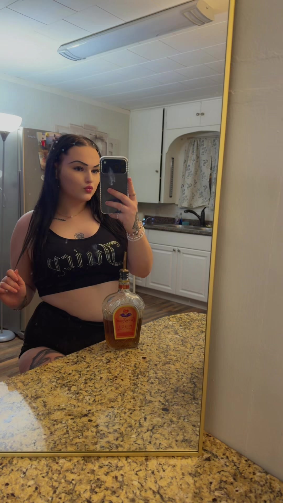 @honeylove100_