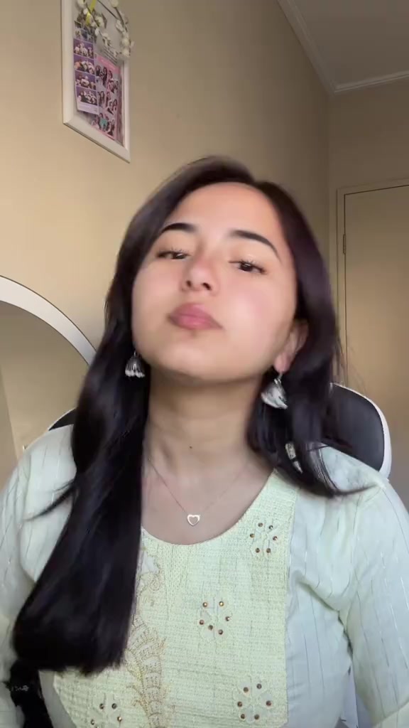 @Salina_Hamal_Thakuri