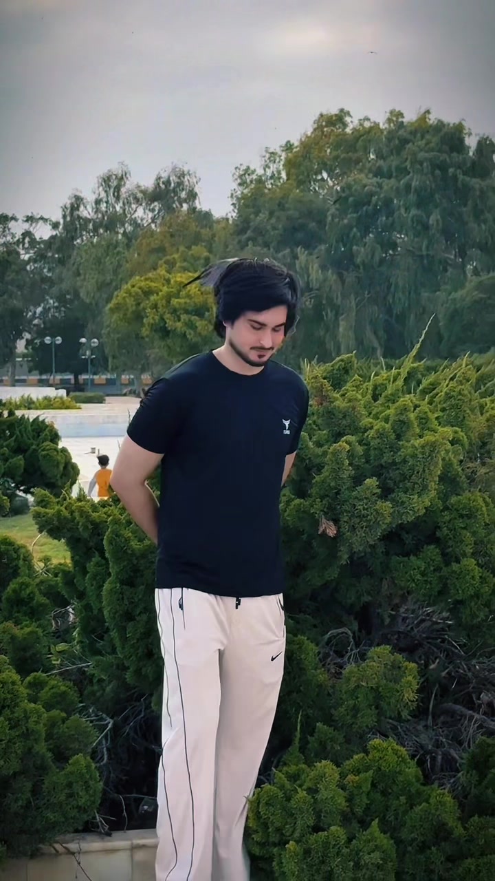 @𝕊𝕙𝕒𝕗𝕚𝕢𝕠🫀🙈