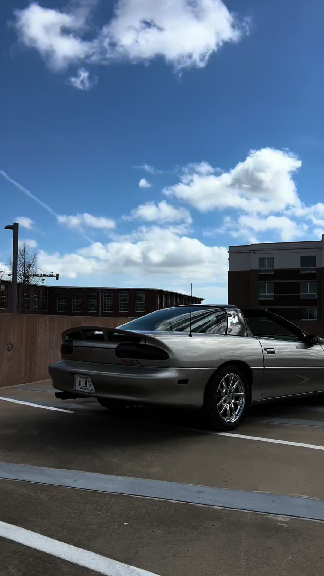 @Johnon2wheelz