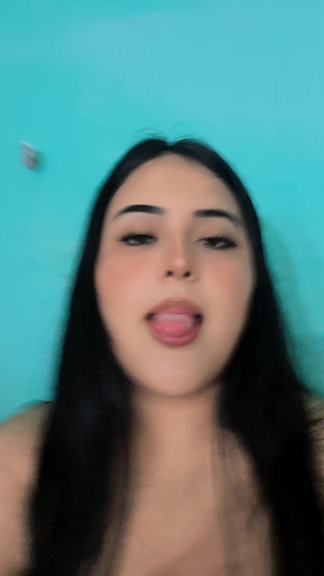 @Lucero Flores22