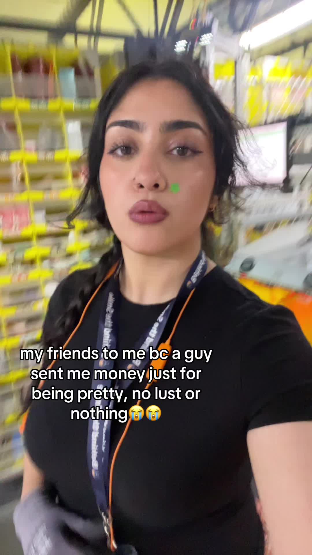 @Helannn