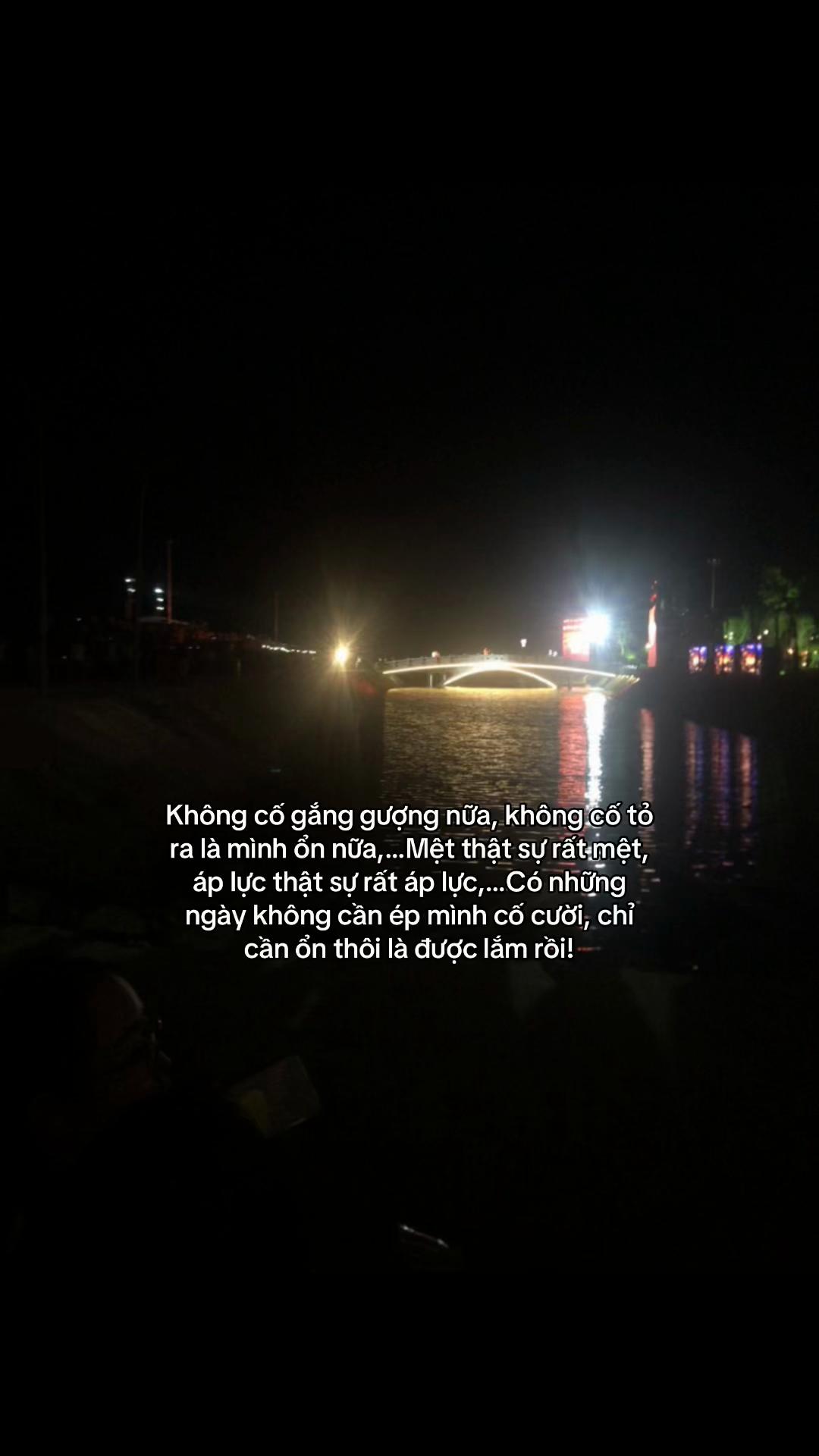 @Ở đ&acirc;y c&oacute; tổn thương!
