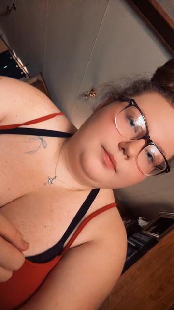 @🌻CowgirlBeauty19🌻