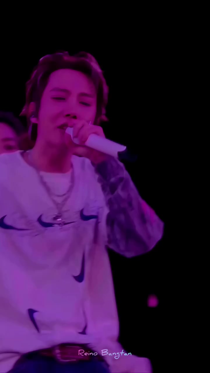 @🫧꙰҉ ᶳᵃᵐ★࿆ᵝ⁷⦈⦇⃞⃞💜