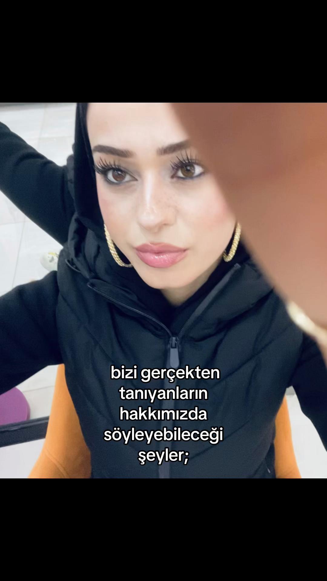@S&uuml;sl&uuml;&uuml;🦊