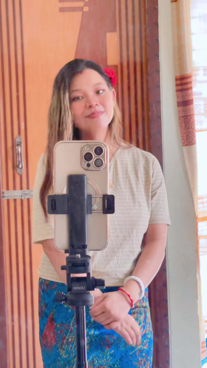 @lipi Lipika Vlogs