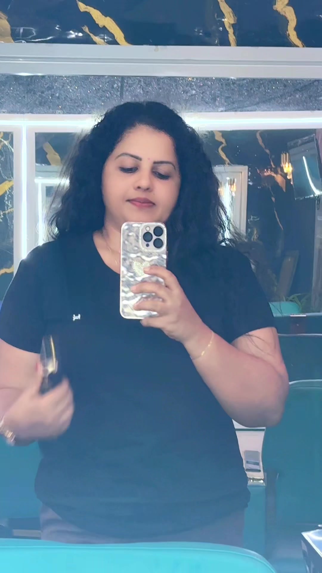 @Tharshi Priya