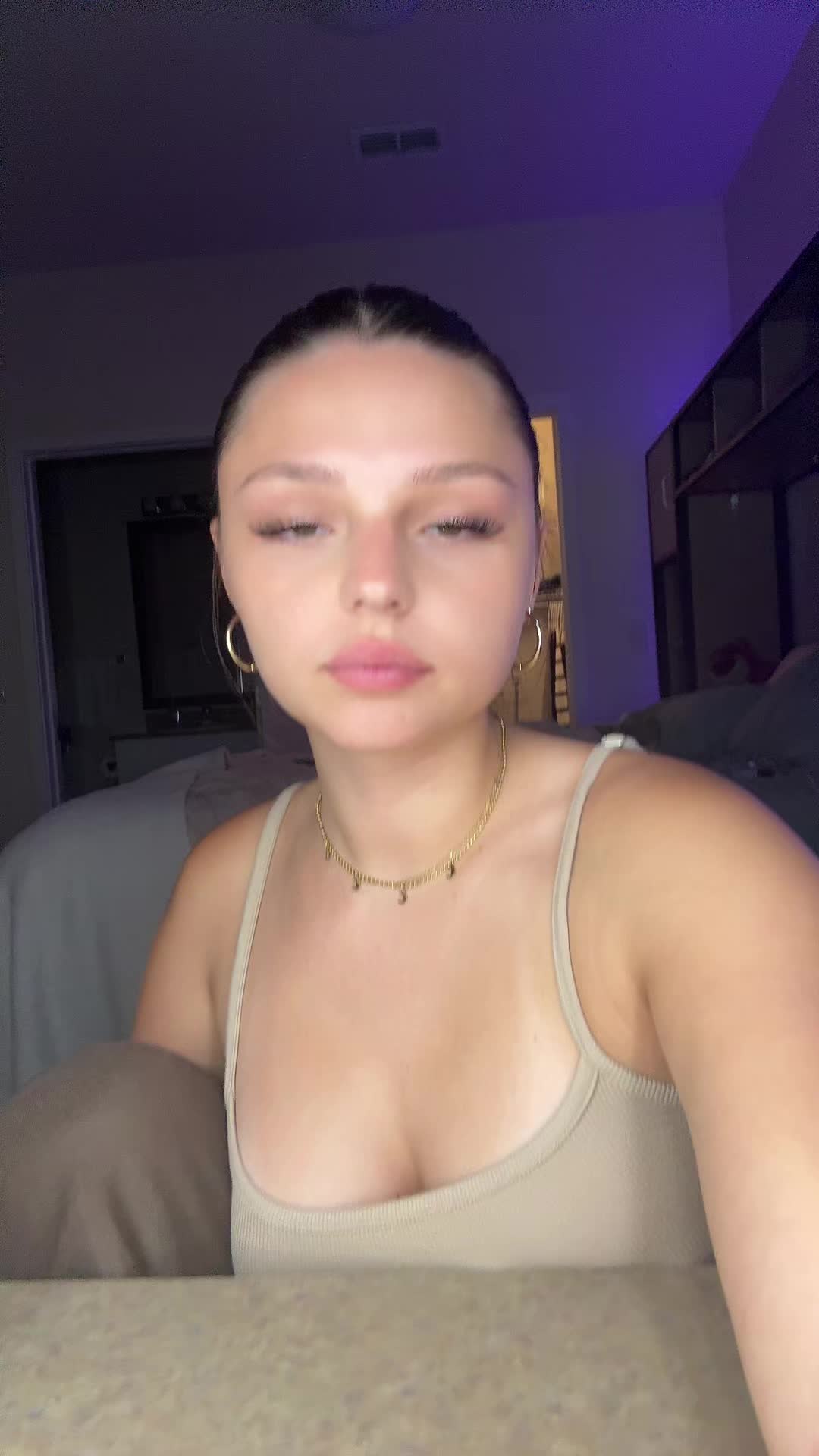 @bellaaaa