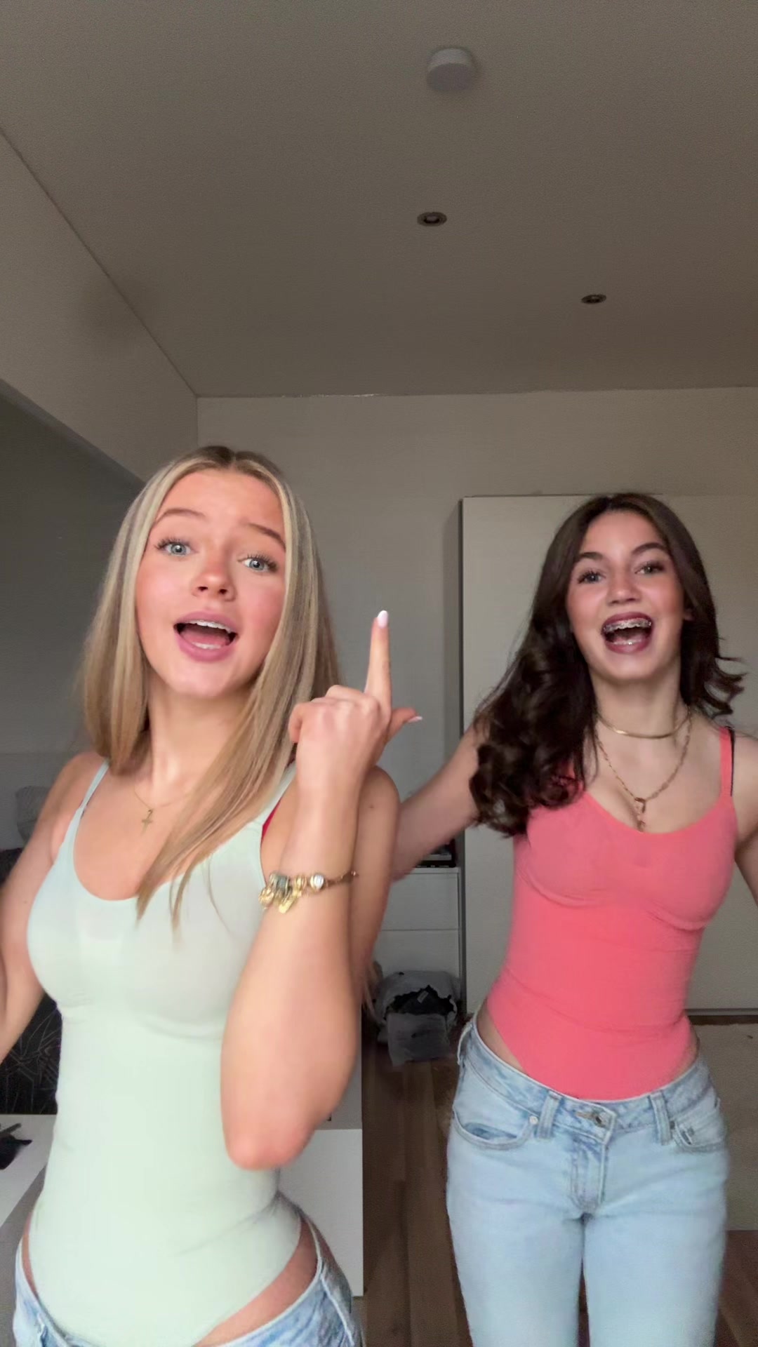 @𝐉&𝐏