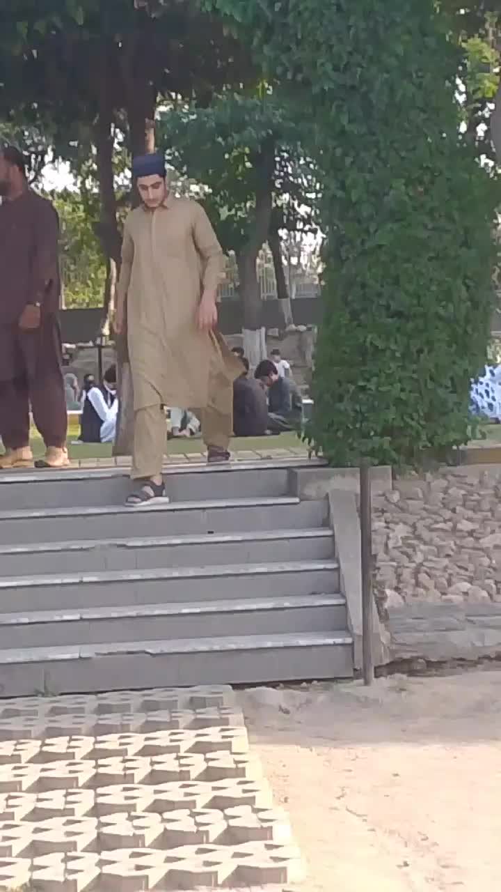 @PUKHTOON 👑👑🤫😈😈🤛💪💪💪💪