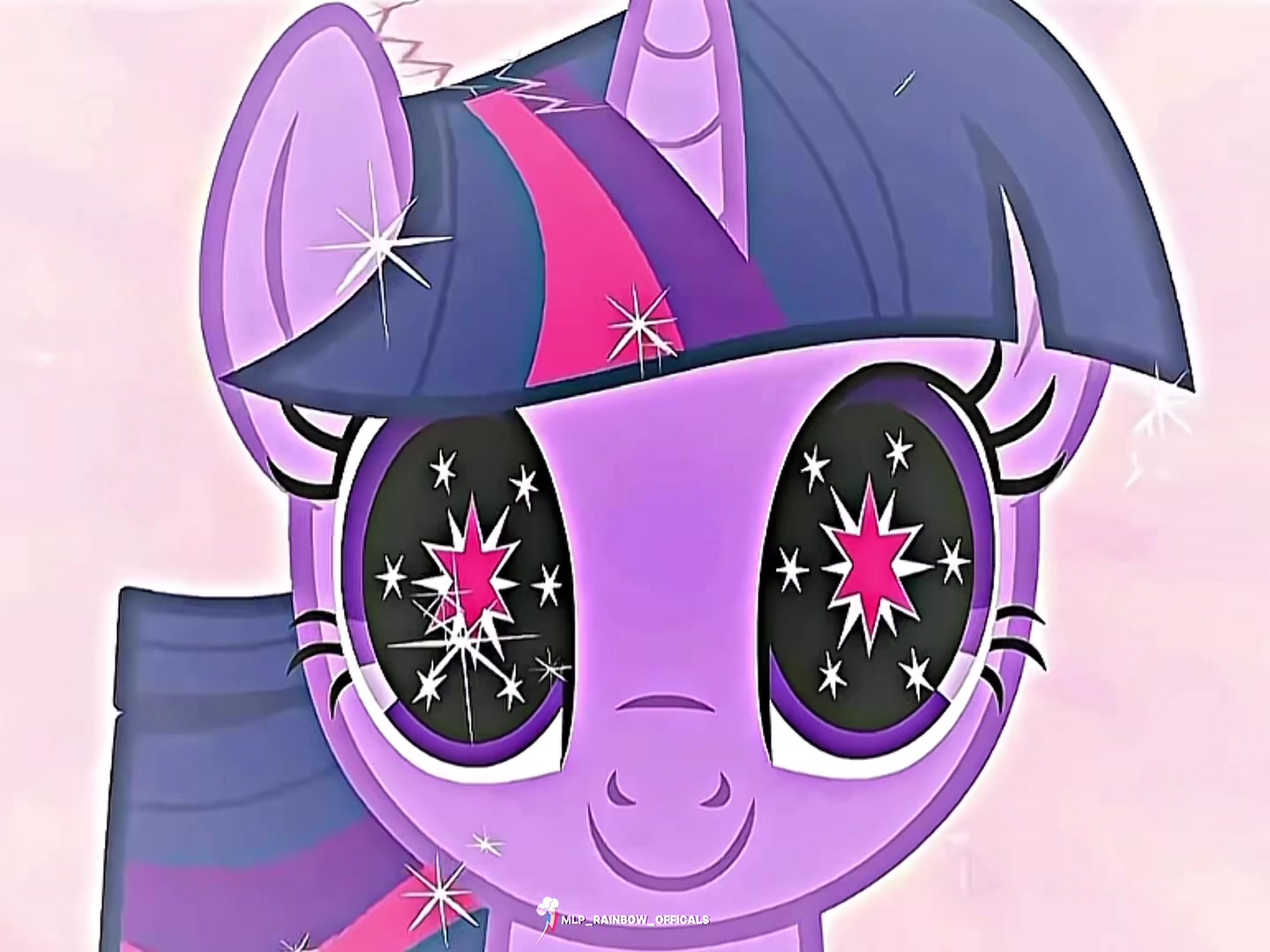 @✰