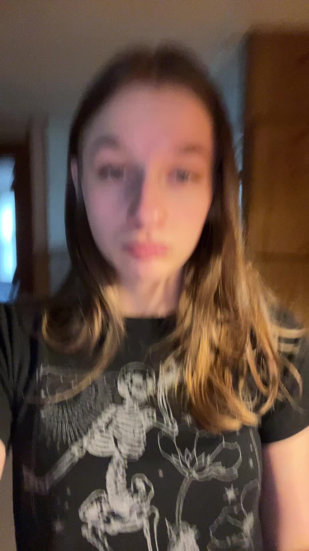 @shayla0o0