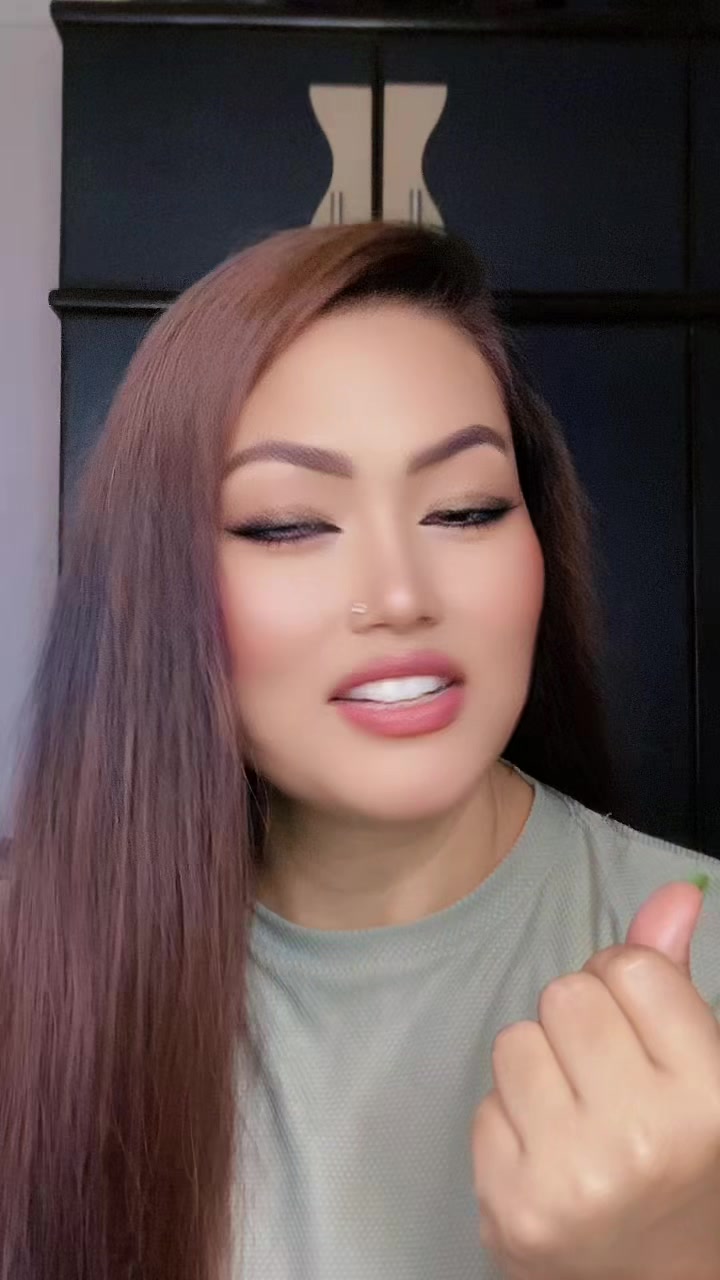 @Liz_Fernandes