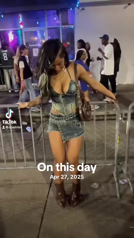 @kaylaadaabraatt🏳️&zwj;🌈
