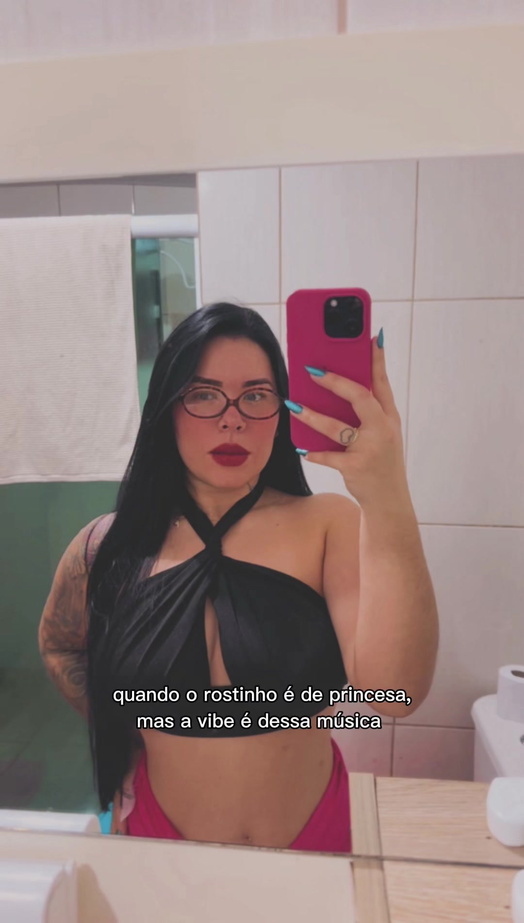 @Thayna Dias ๐