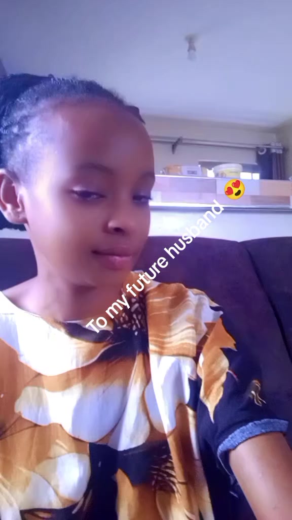 @@&hearts;️ella💕