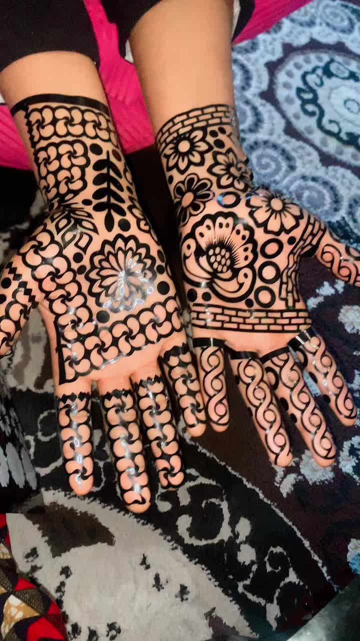 @Suwaiba henna🌿🥀