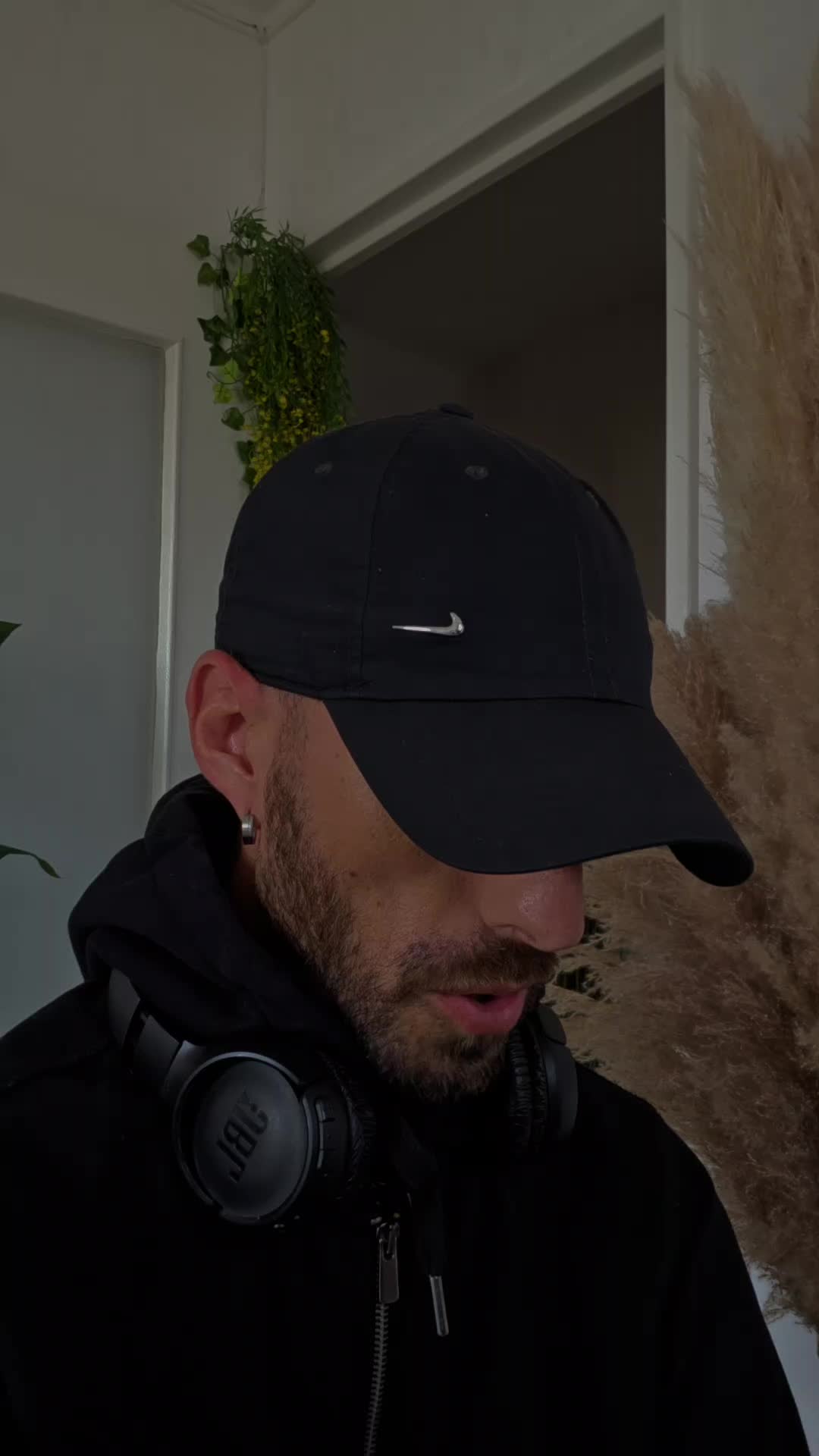 @BRYAN.B