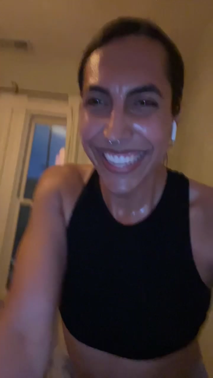 @miya.villalobos