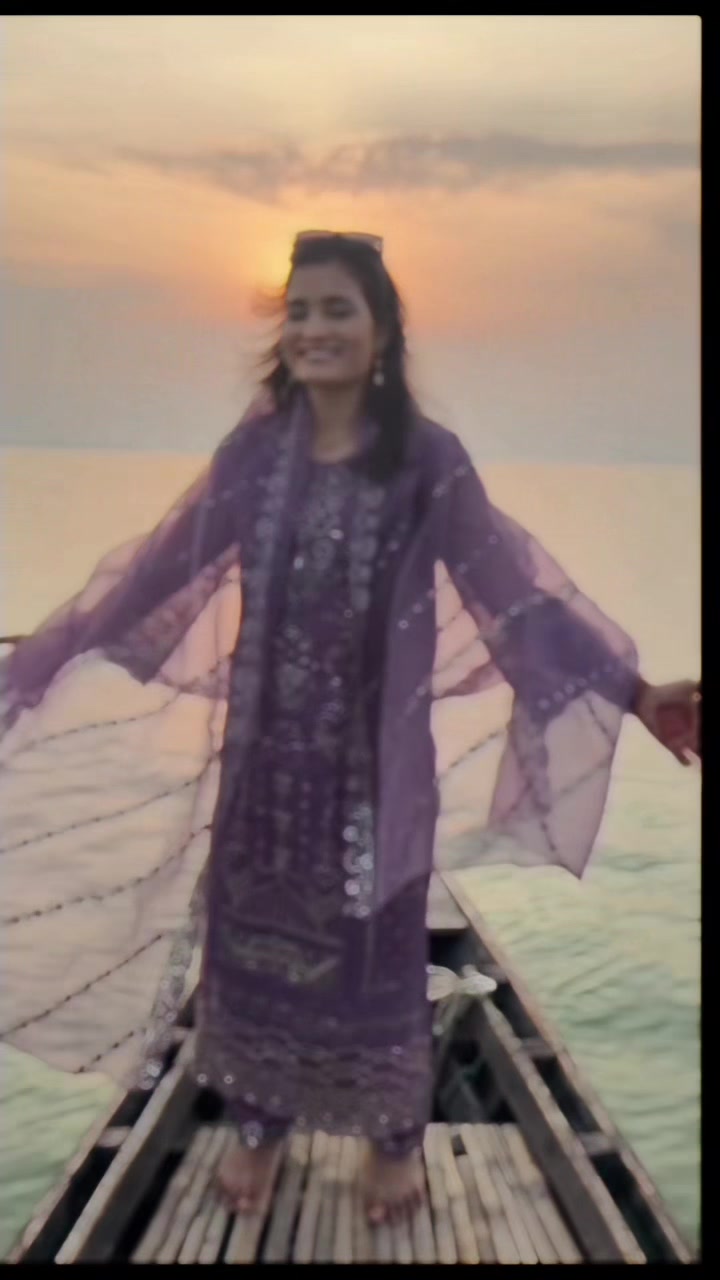 @পাবনার মেয়ে 💃চাঁদনী 😜